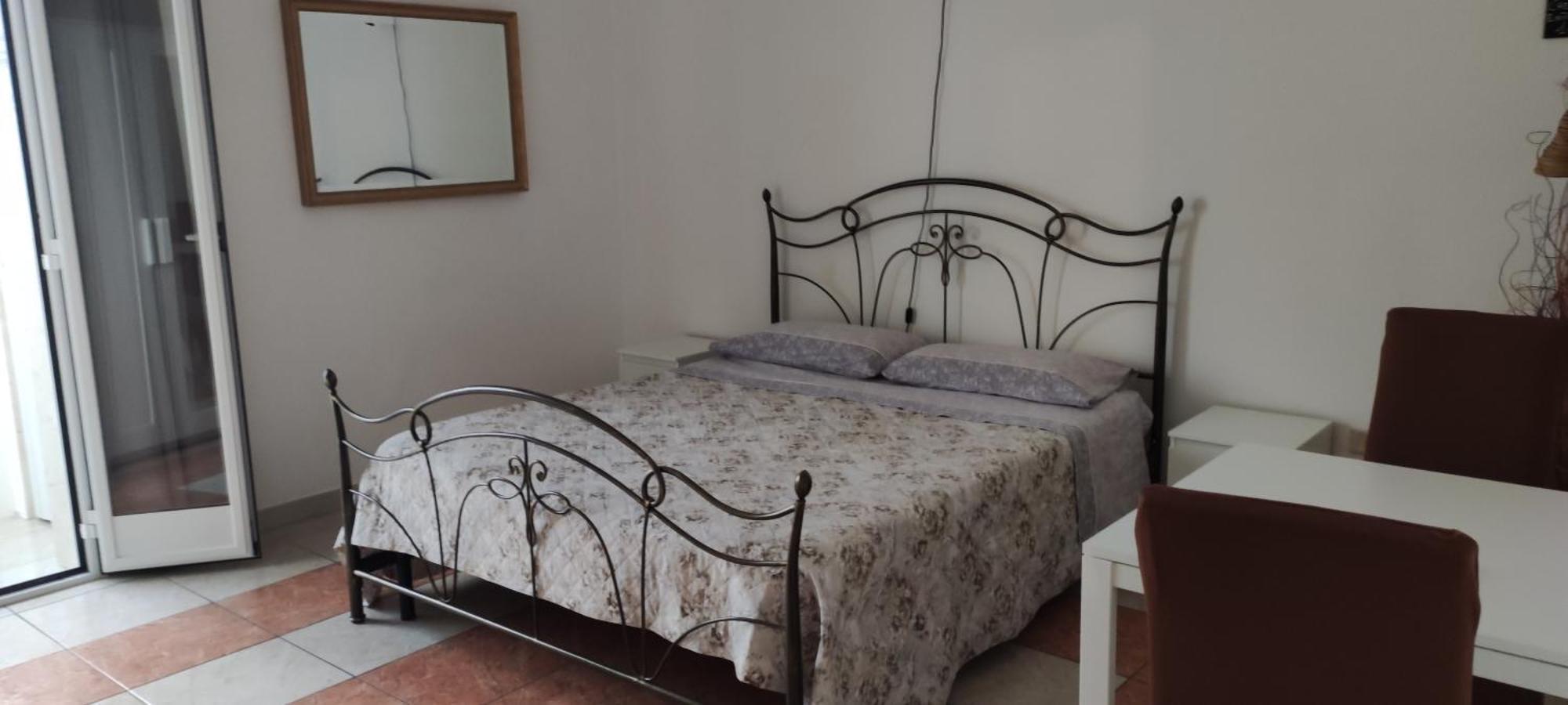 Da Vinci Affittacamere Borgo Taranto Eksteriør billede